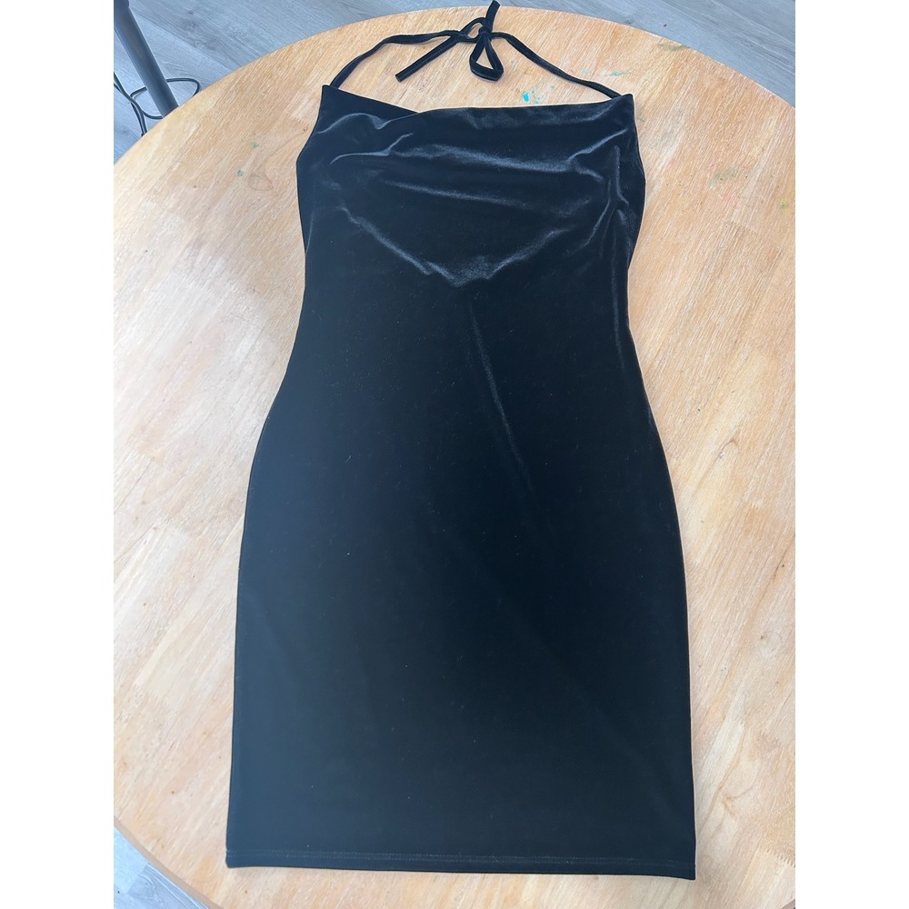 Y2K Black Velvet Halter Mini Dress Sz M Whimsigoth Cocktail Event Prom Feminine